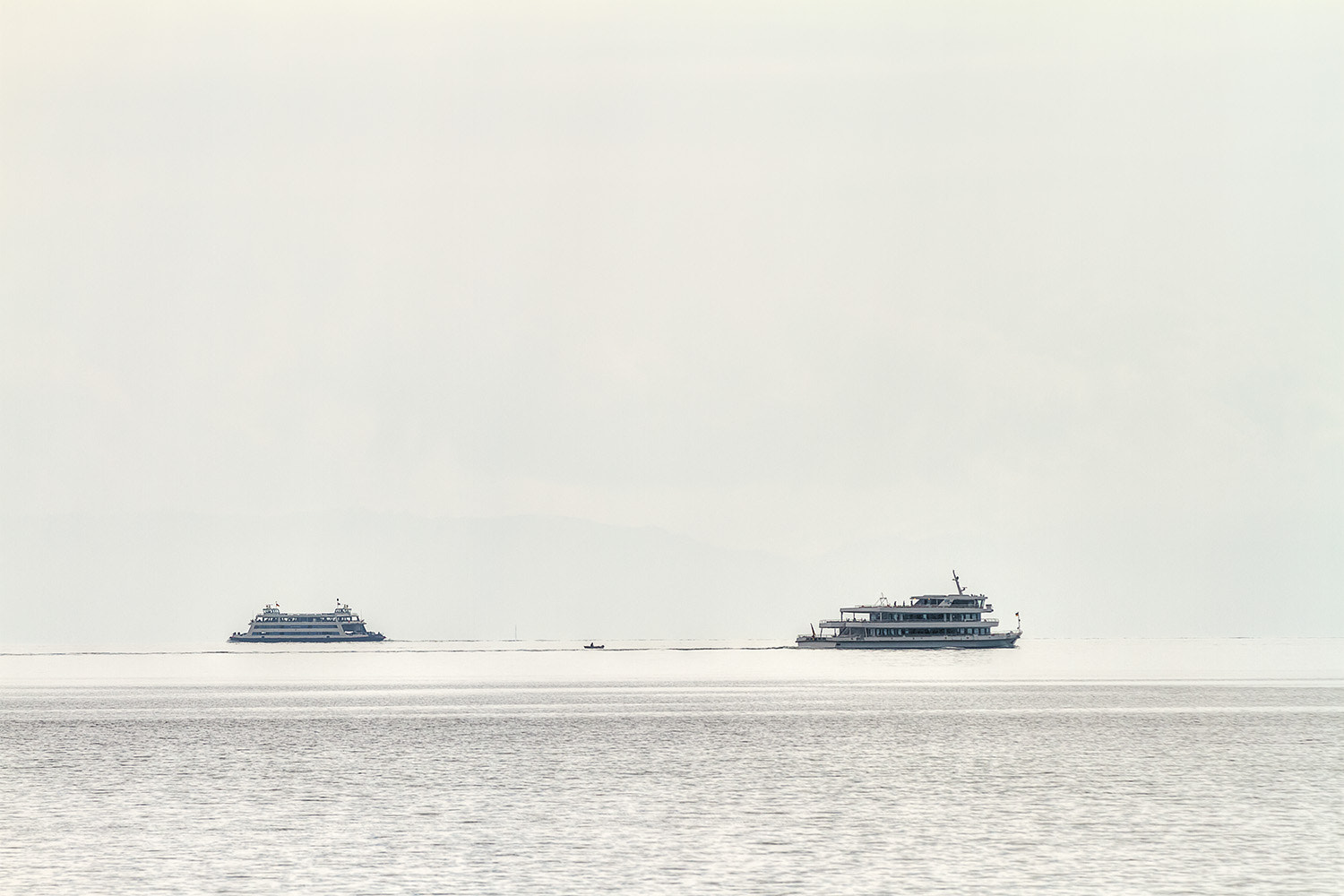Canon EF 70-200mm F2.8L IS II USM sample photo. Ferries photography