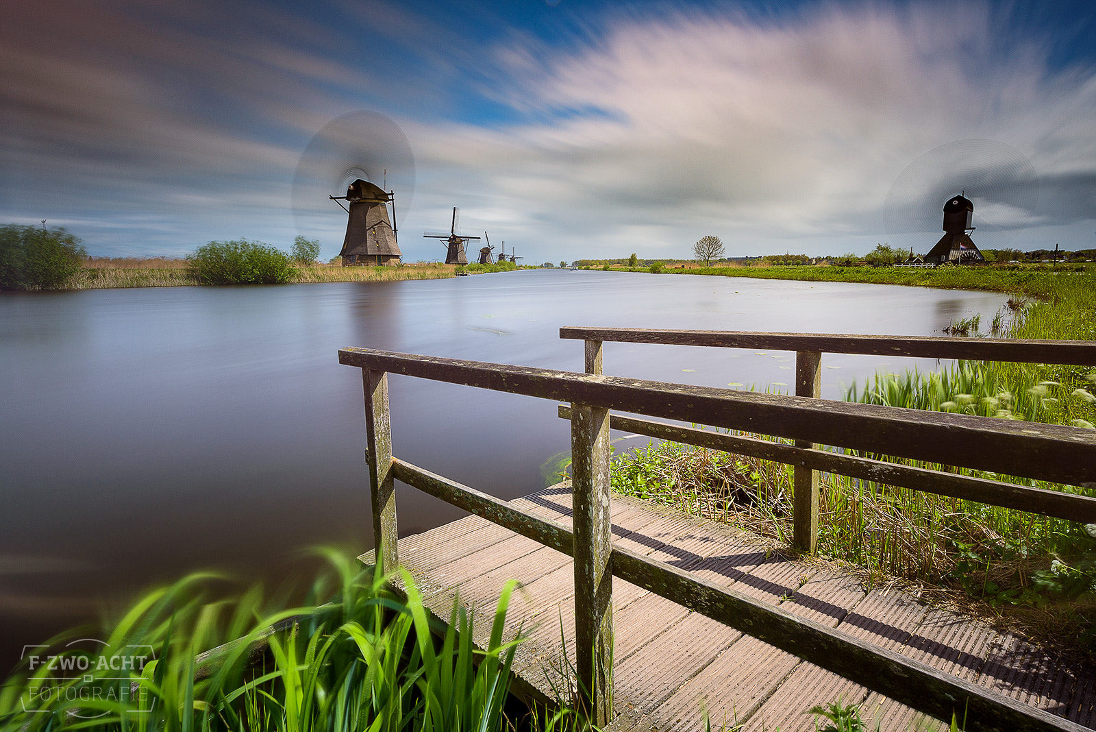 Nikon AF-S Nikkor 16-35mm F4G ED VR sample photo. Kinderdijk photography
