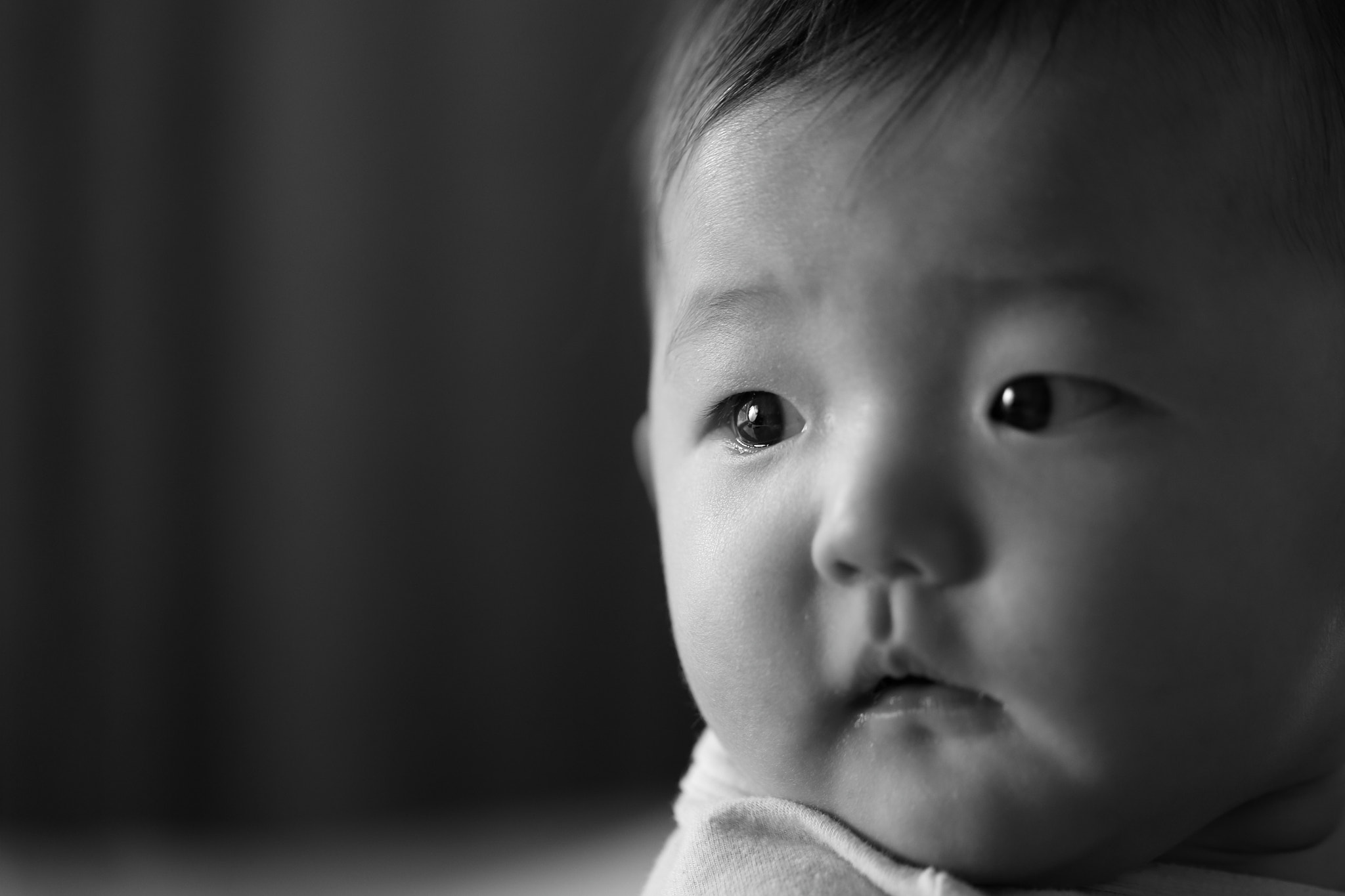 S USM sample photo. Watch photography