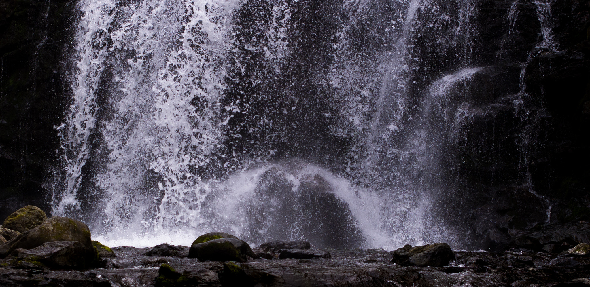 Olympus PEN E-PL6 + Olympus M.Zuiko Digital 45mm F1.8 sample photo. Waterfall photography