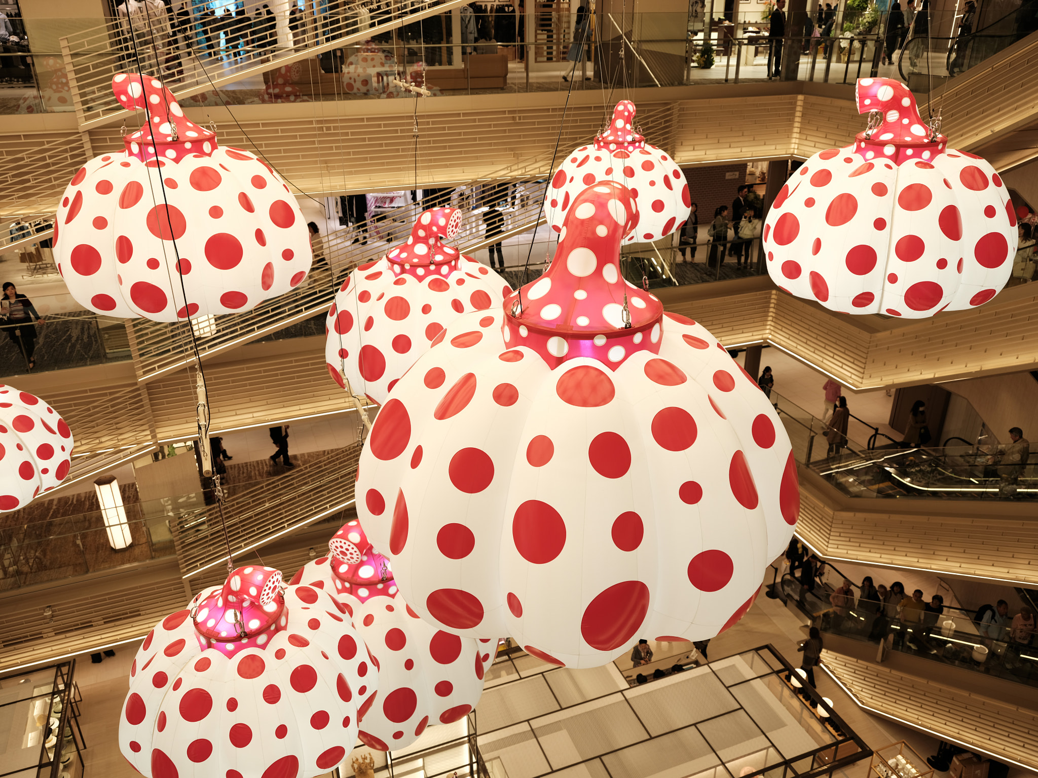 Fujifilm GF 32-64mm F4 R LM WR sample photo. Yayoi kusama's installation photography