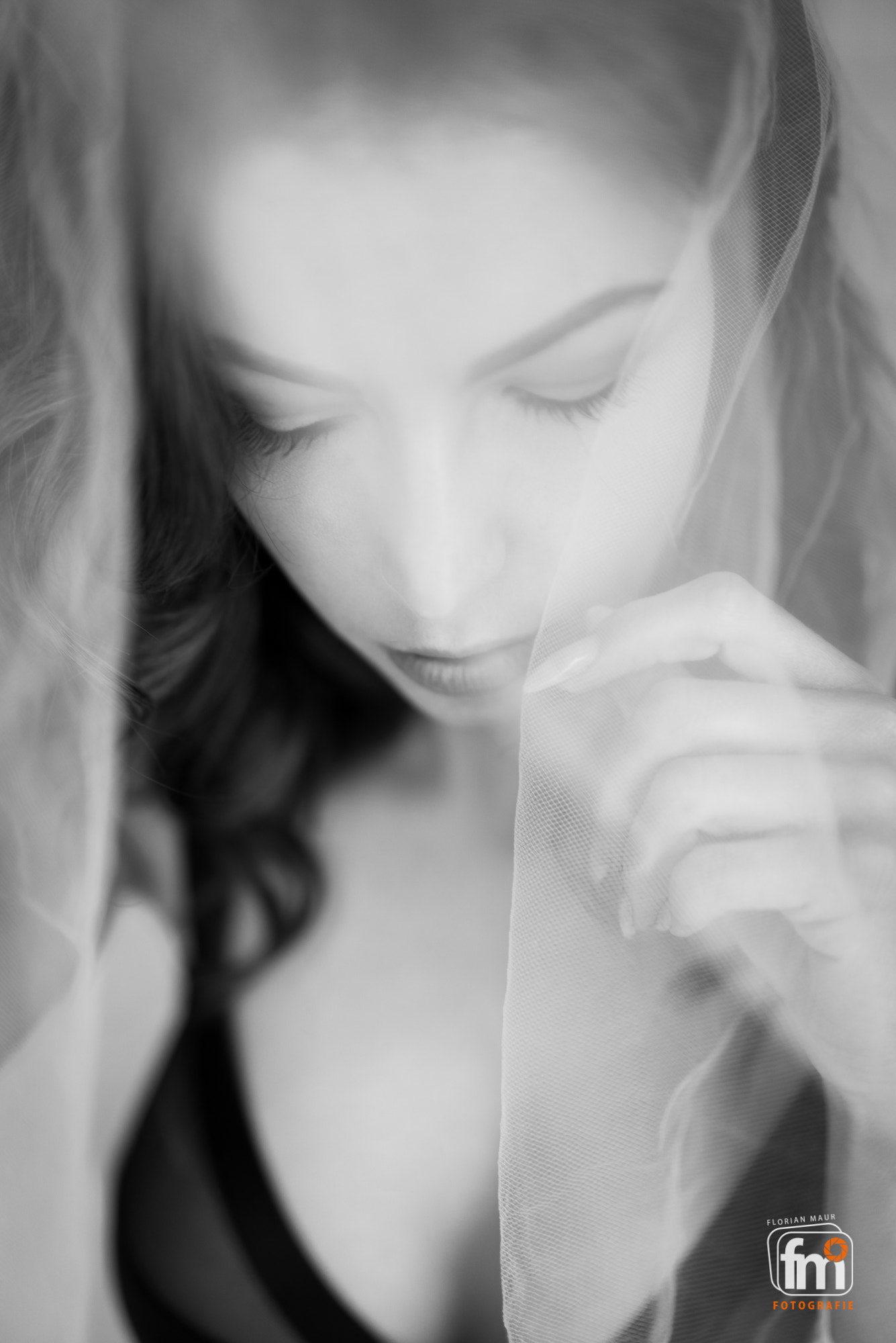 Sony a7R + Sony Sonnar T* FE 55mm F1.8 ZA sample photo. Sensual photography