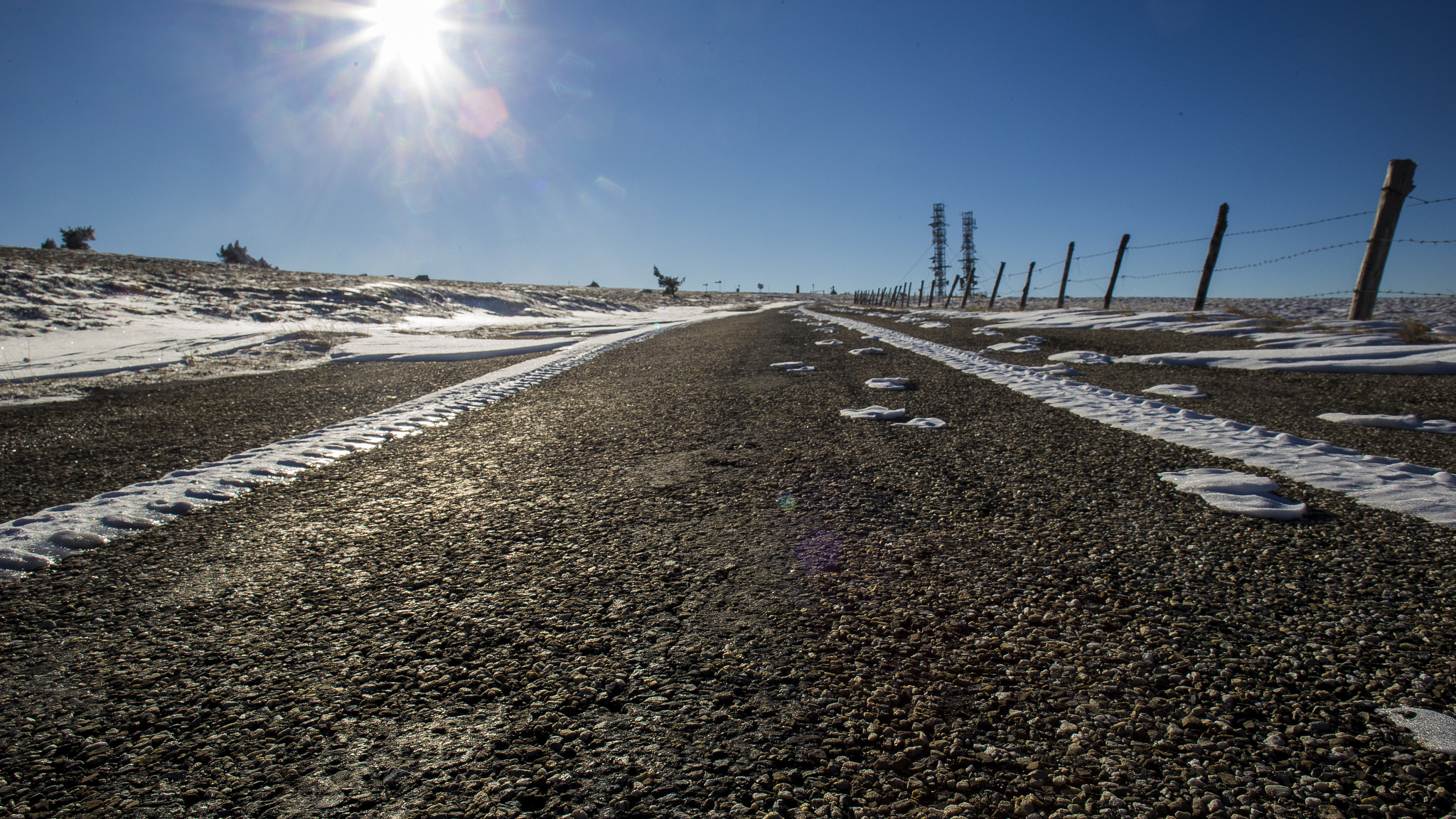 Canon EF 22-55mm f/4-5.6 USM sample photo. Winter road photography