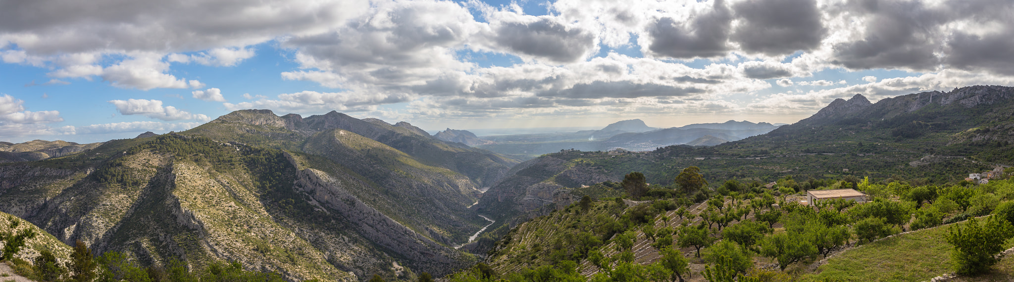 Canon EOS 6D + Sigma 24-70mm F2.8 EX DG Macro sample photo. Panoramic benimaurell photography