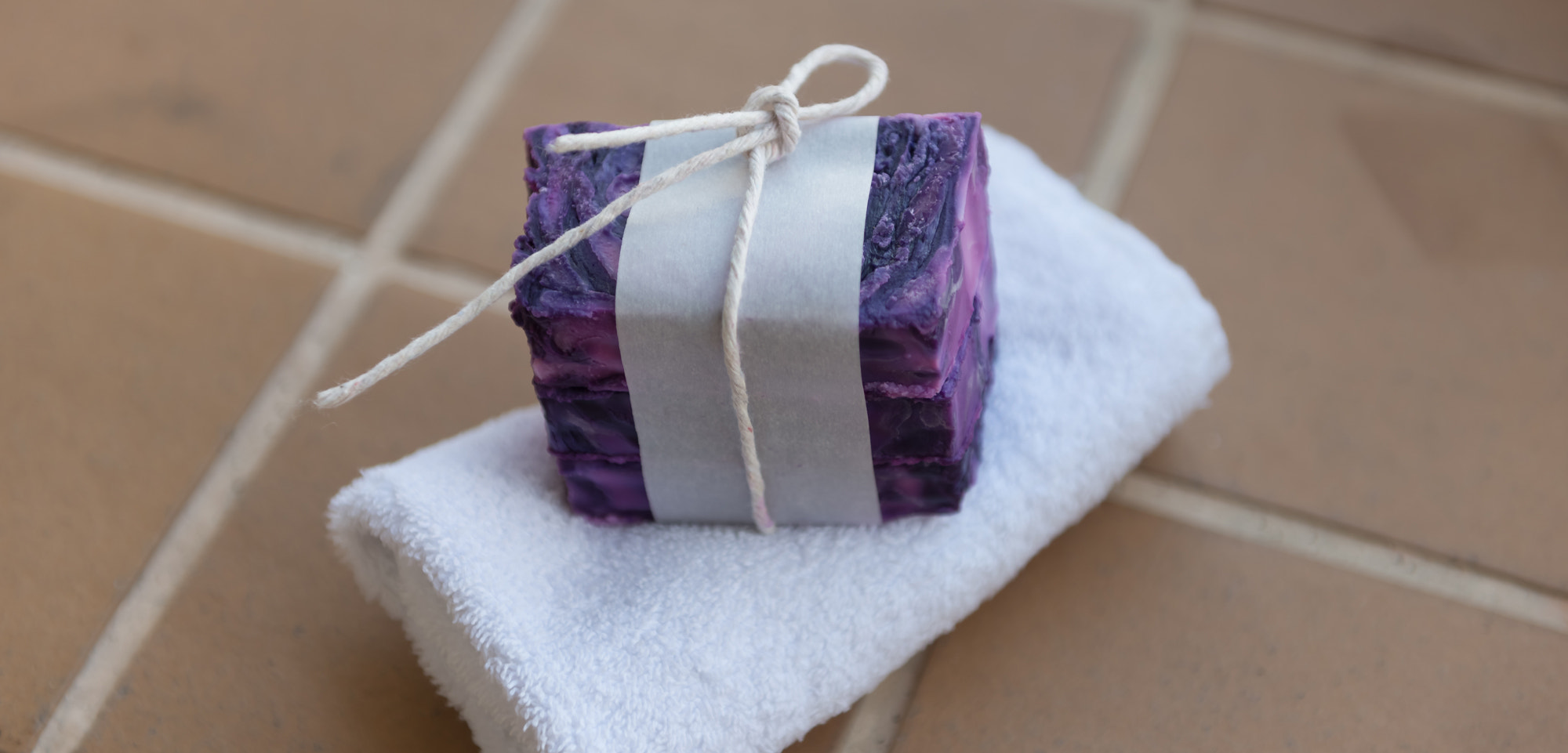 Nikon AF-S Nikkor 24-70mm F2.8G ED sample photo. Yasemin yaran's handmade natural soap collection photography