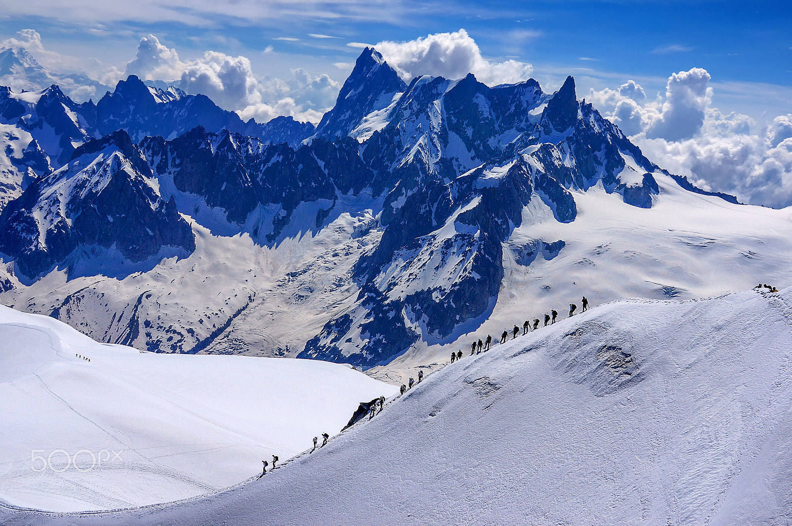 Sony E 18-200mm F3.5-6.3 OSS sample photo. From aguile du midi photography
