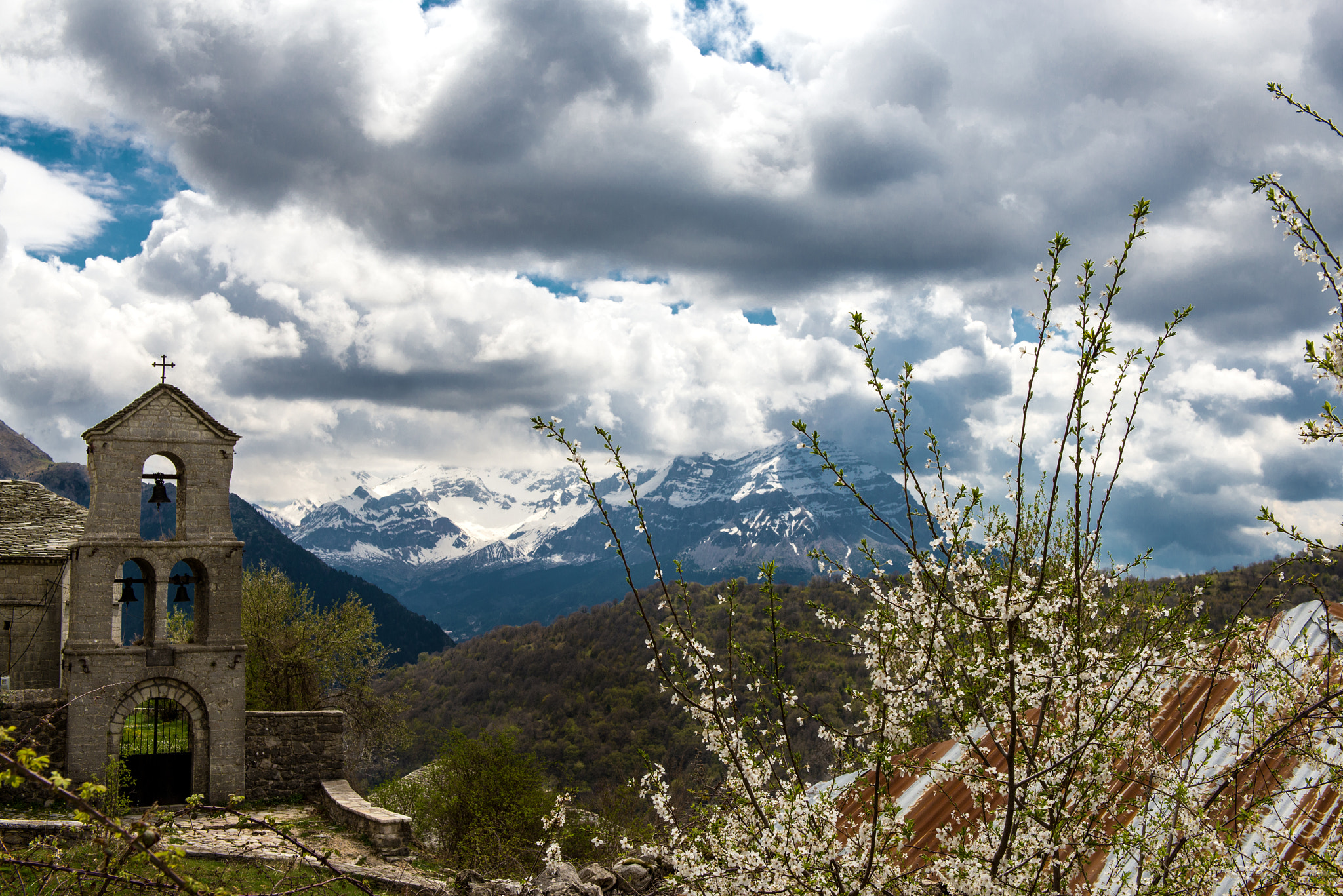 Nikon AF-S Nikkor 24-70mm F2.8G ED sample photo. Church in the mountains photography