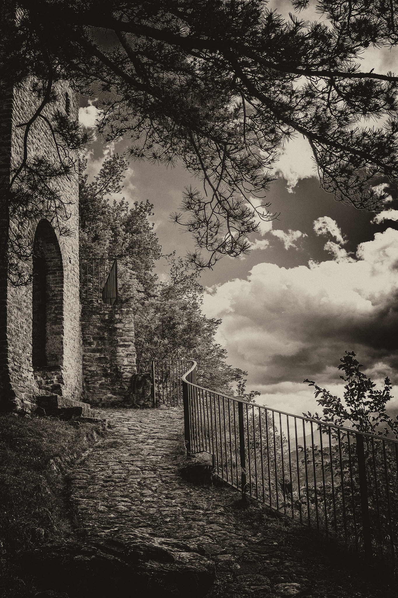 Canon EF-S 24mm F2.8 STM sample photo. Smerilliana-angolo della poesia - smerillo (ap) photography
