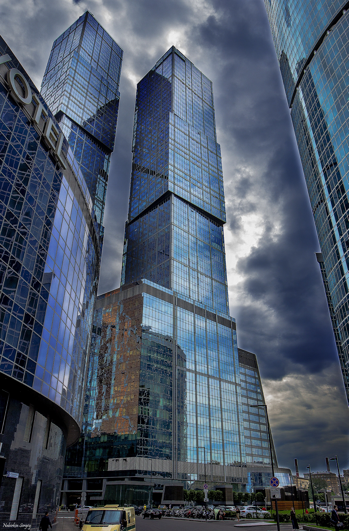 Canon EF 16-35mm F4L IS USM sample photo. Город столиц. photography