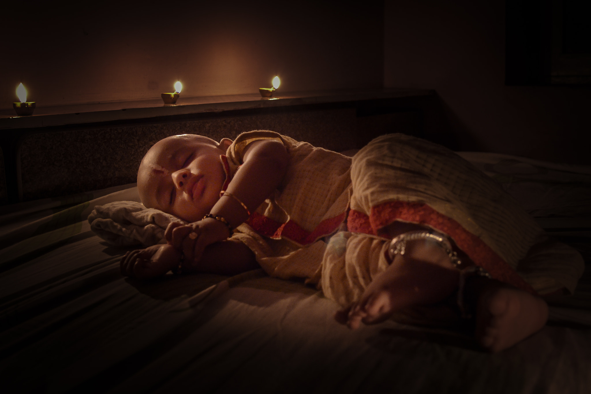 Nikon AF-S Nikkor 24-120mm F4G ED VR sample photo. Divine sleep photography