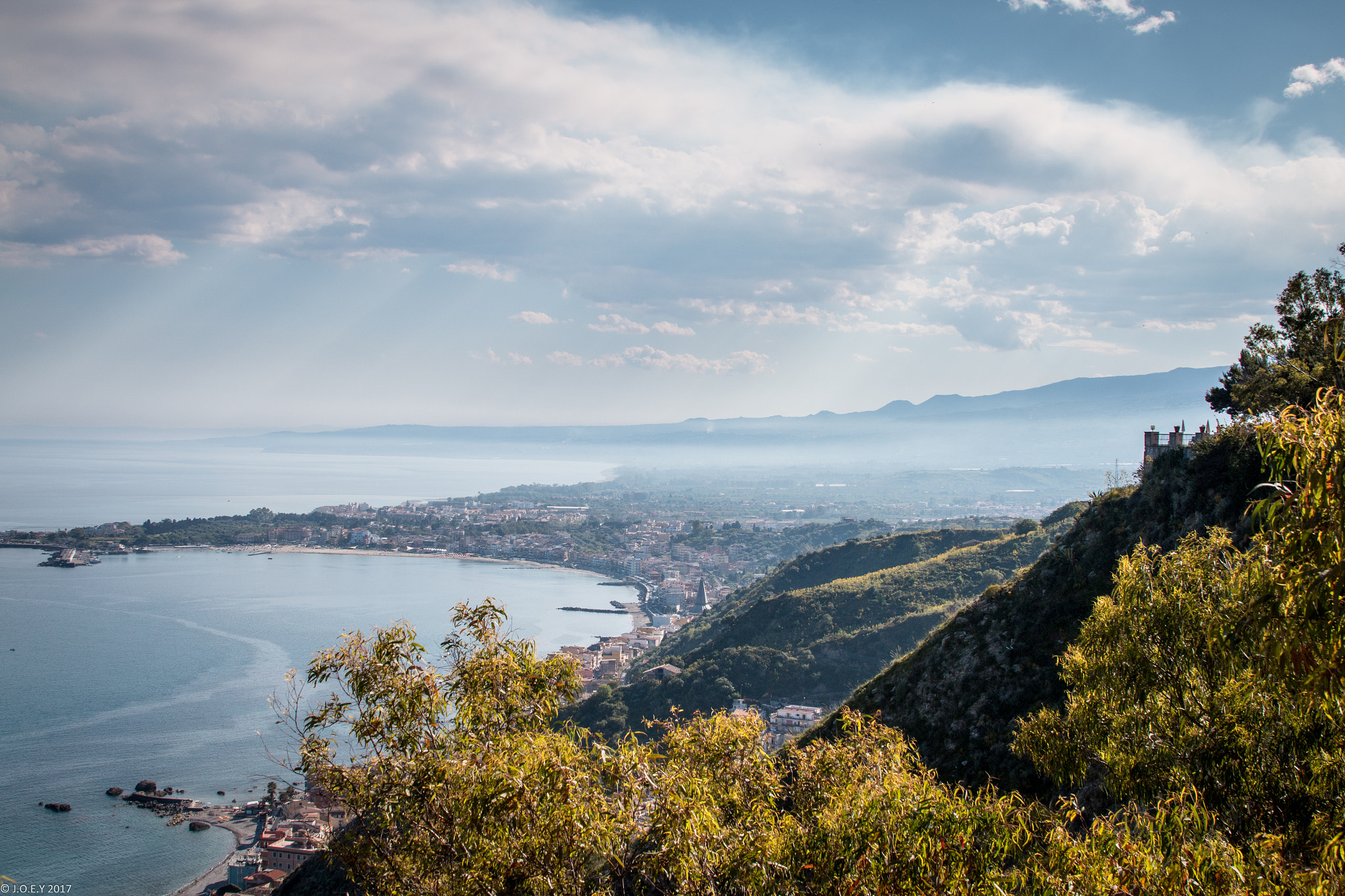 Canon EF 28-135mm F3.5-5.6 IS USM sample photo. Giardini naxos photography