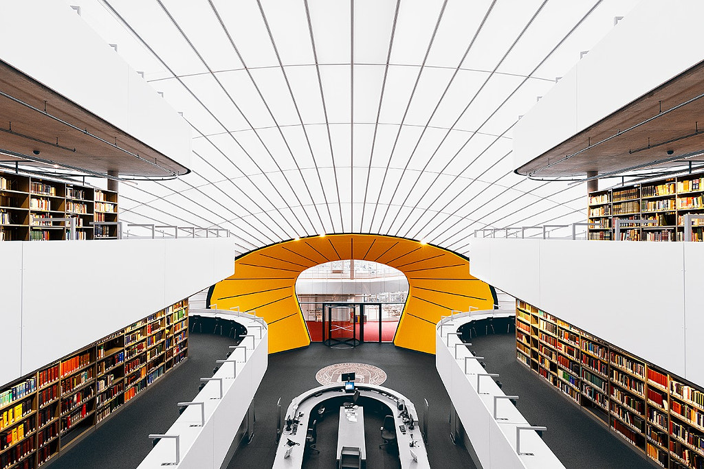 Berlin Bibliothek by Christian Theile on 500px.com