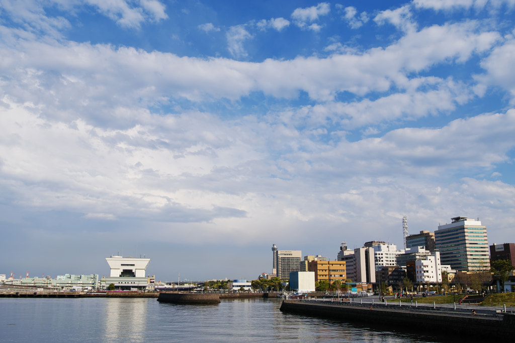 500px.comのfotois youさんによるYokohama rainy, fine later