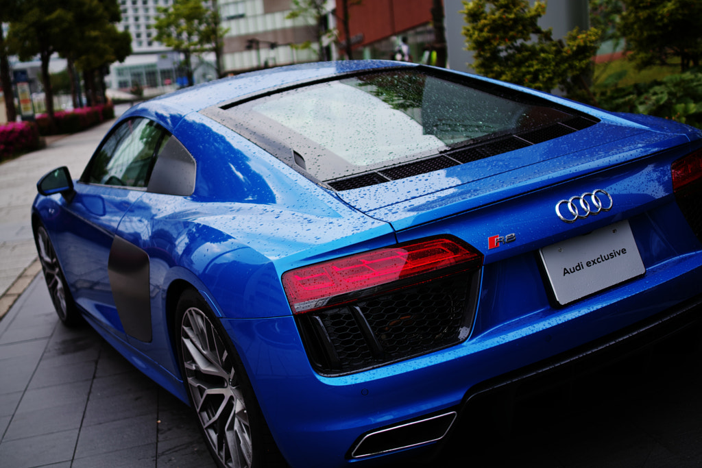 500px.comのfotois youさんによるAudi R8 after Rain