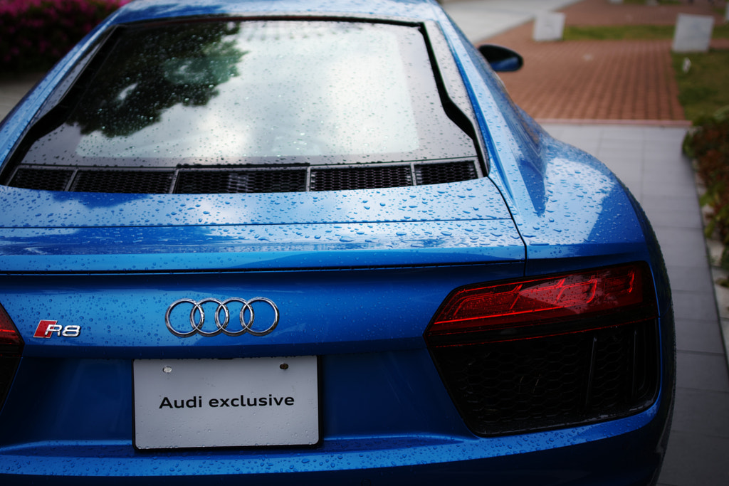 500px.comのfotois youさんによるAudi R8 after Rain