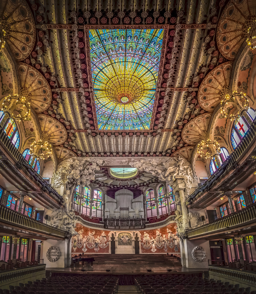 Palau de la Musicá Catalana by Ole M. Steffensen on 500px.com
