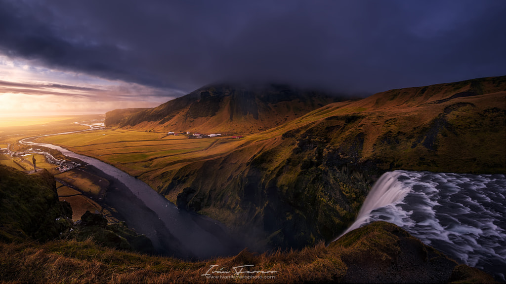 A different Skogafoss