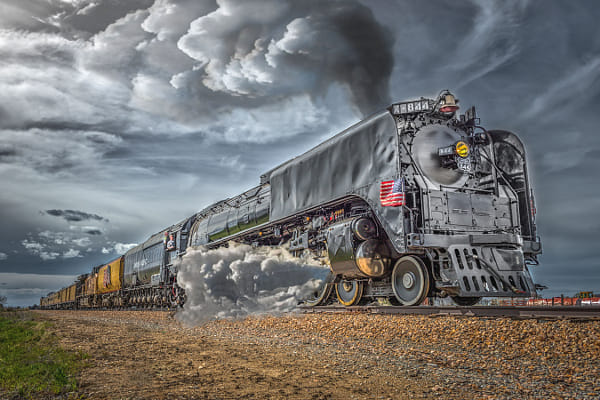 Union Pacific 844 steams into Boise