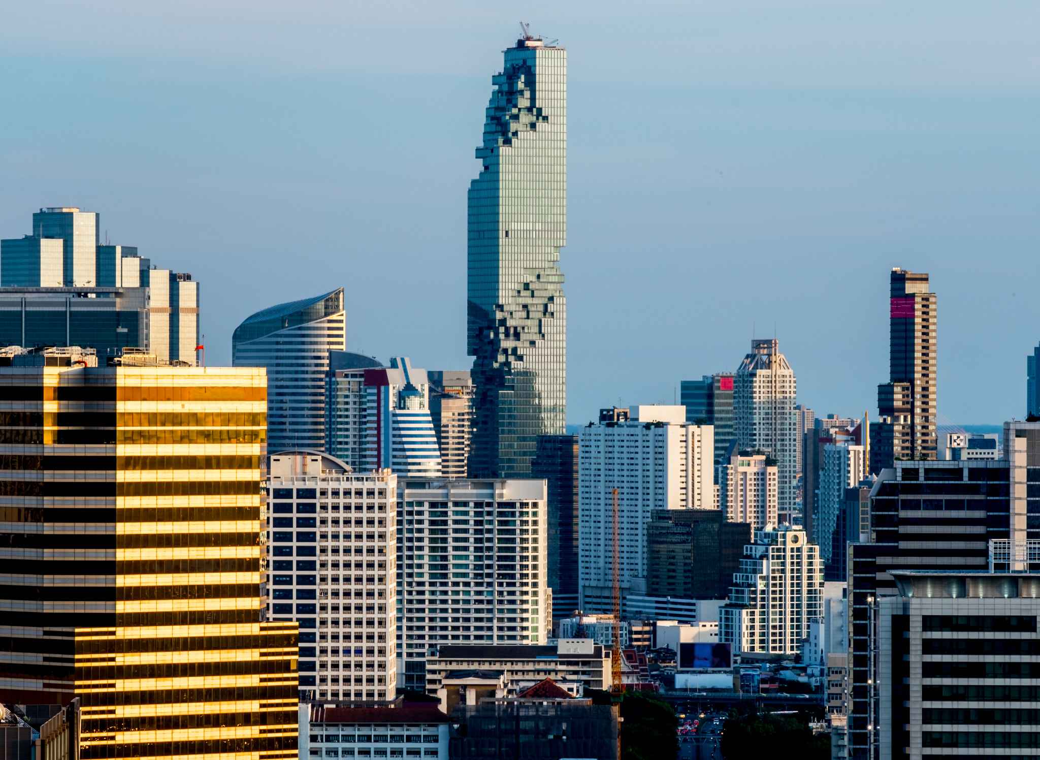 Mahanakhon