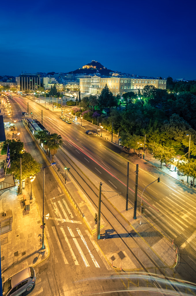 Leoforos Vasilissis Amalias by Jin Huang