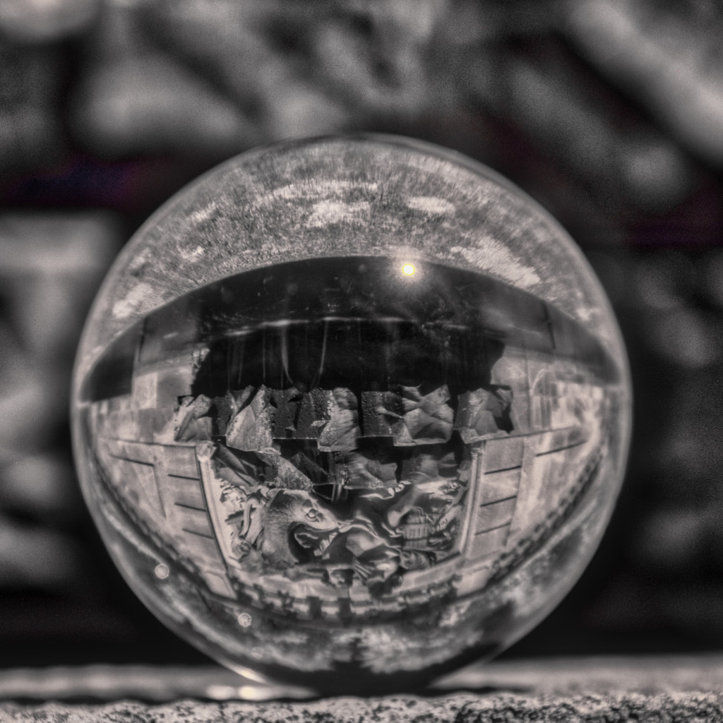 ball by dirk derbaum on 500px.com