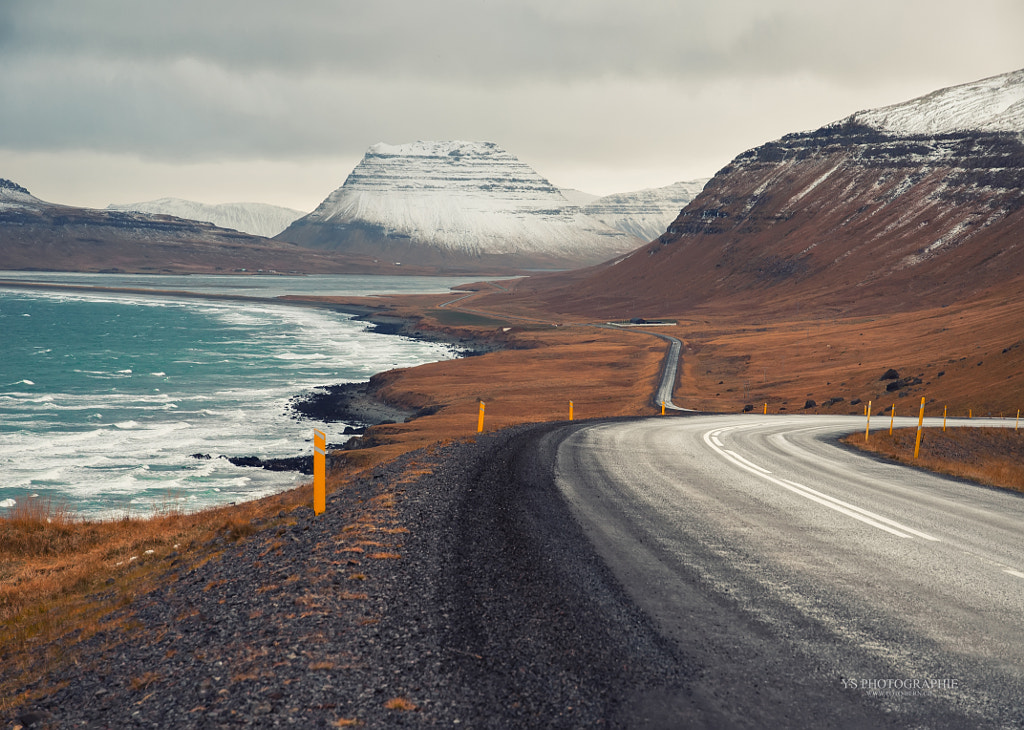 DRIVING IN ICELAND IV by Yves Schüpbach on 500px.com
