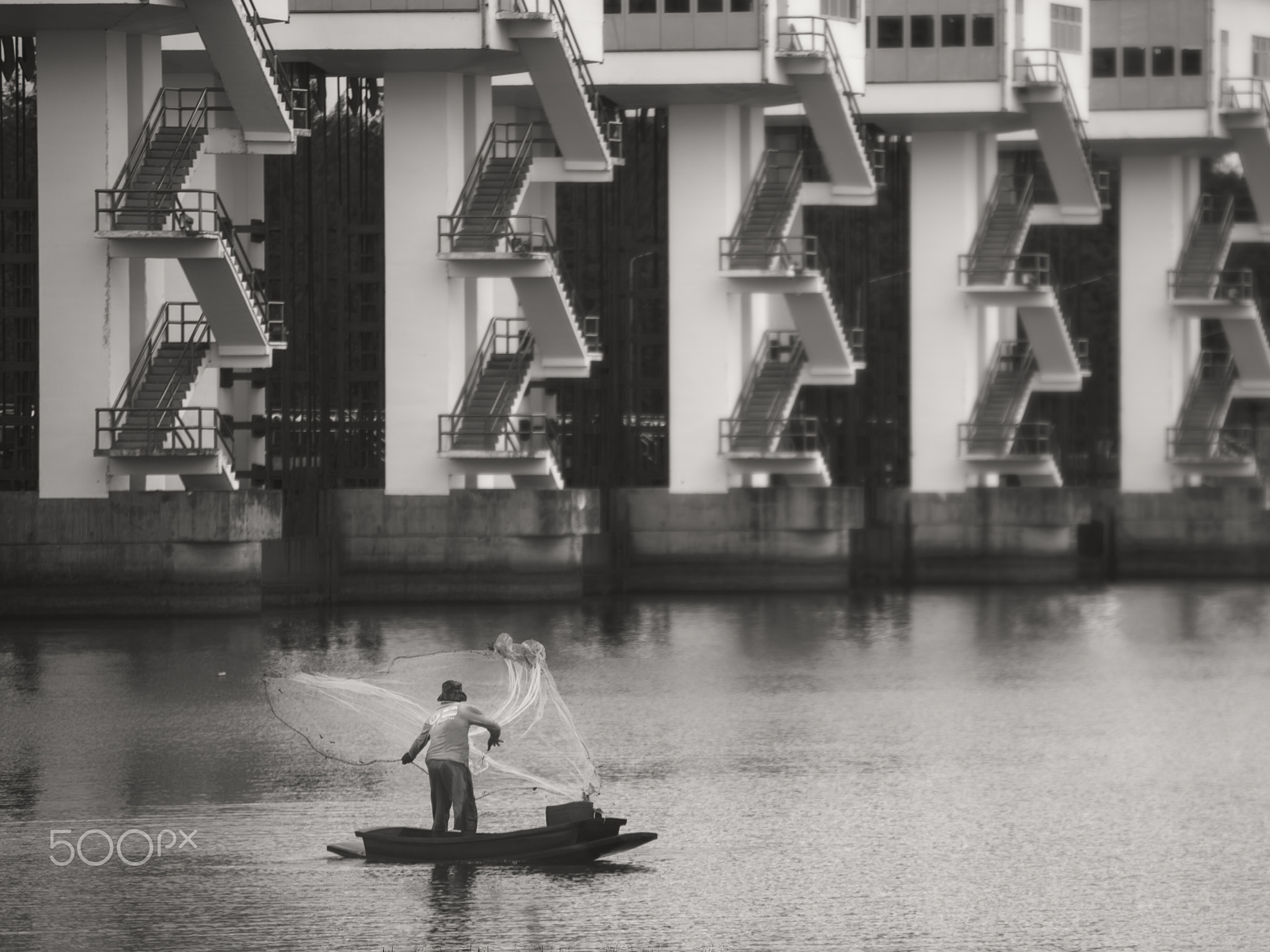 Watergate's Fishing Activity