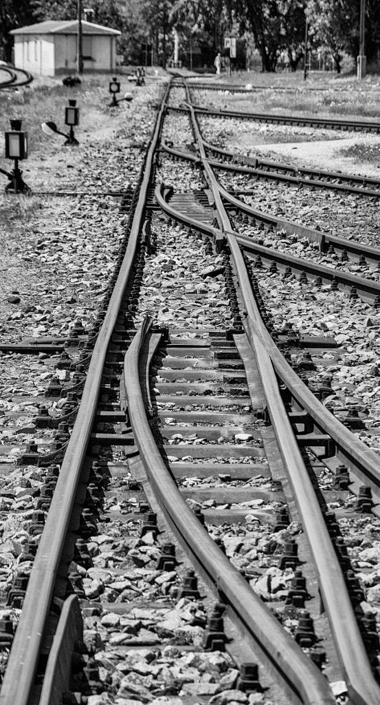 rail by dirk derbaum on 500px.com