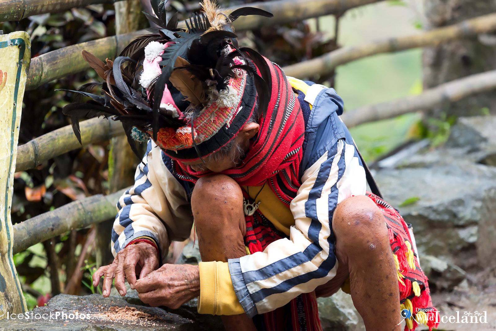 Making cigarette - on the Nueva Vizcaya Ifugao Mountain