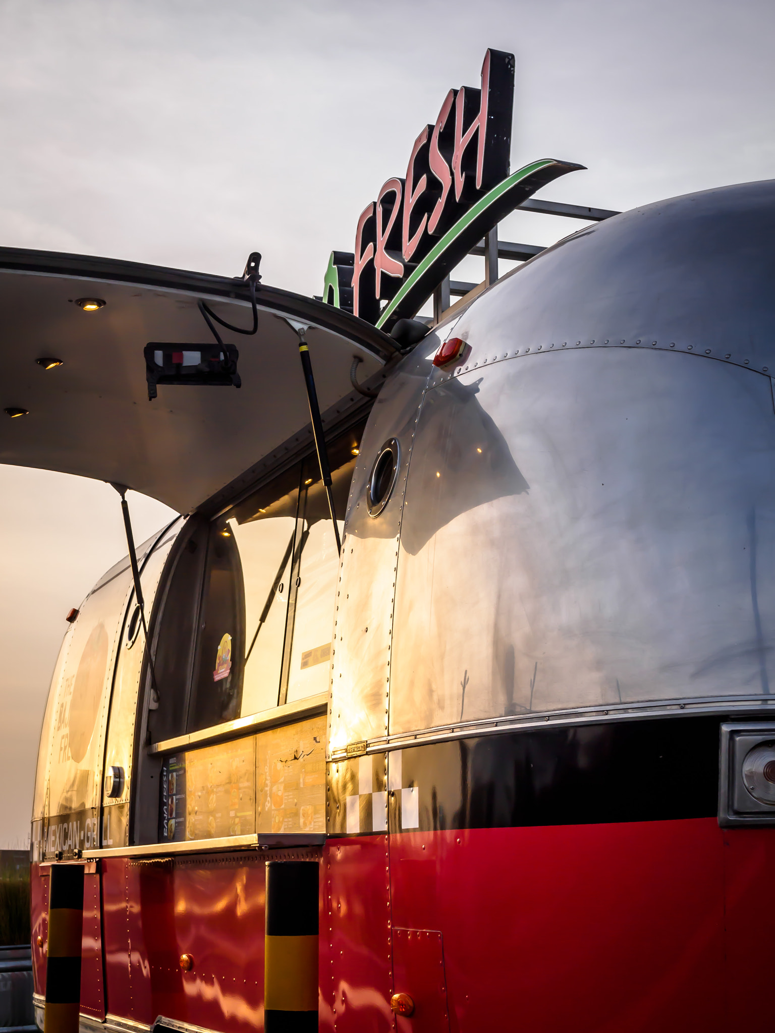 v2?sig=f51e82ec8d9280b9a821bd31936b0a860b9363c4f09b2366a611cb0cd8d59895