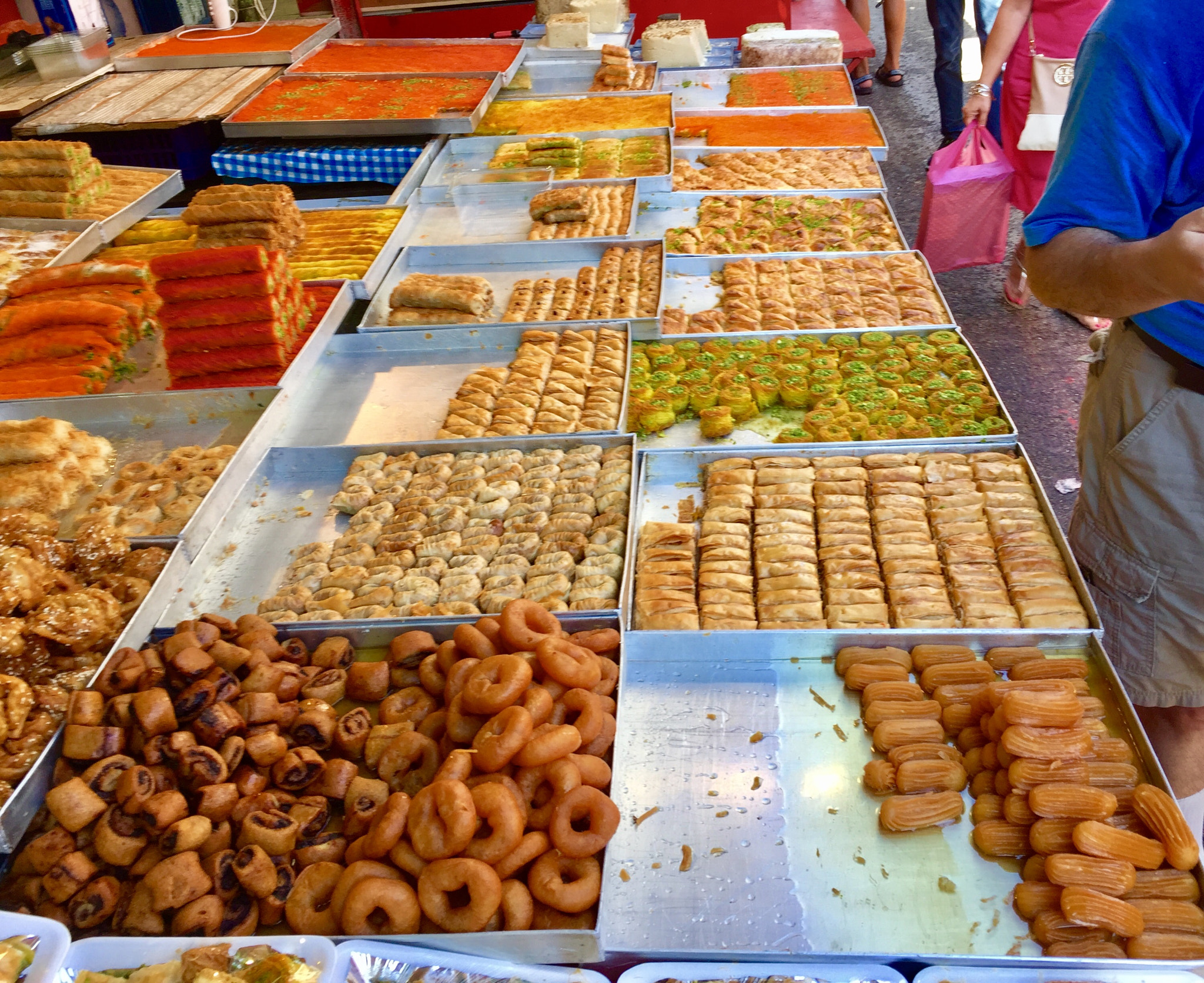 TLV market sweets