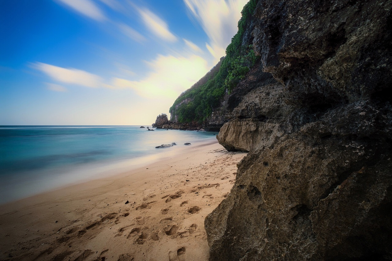 v2?sig=b001696cfe5e6016a7a0b4f04228413e8e8a51eb5eff92c8d1c745f615369572