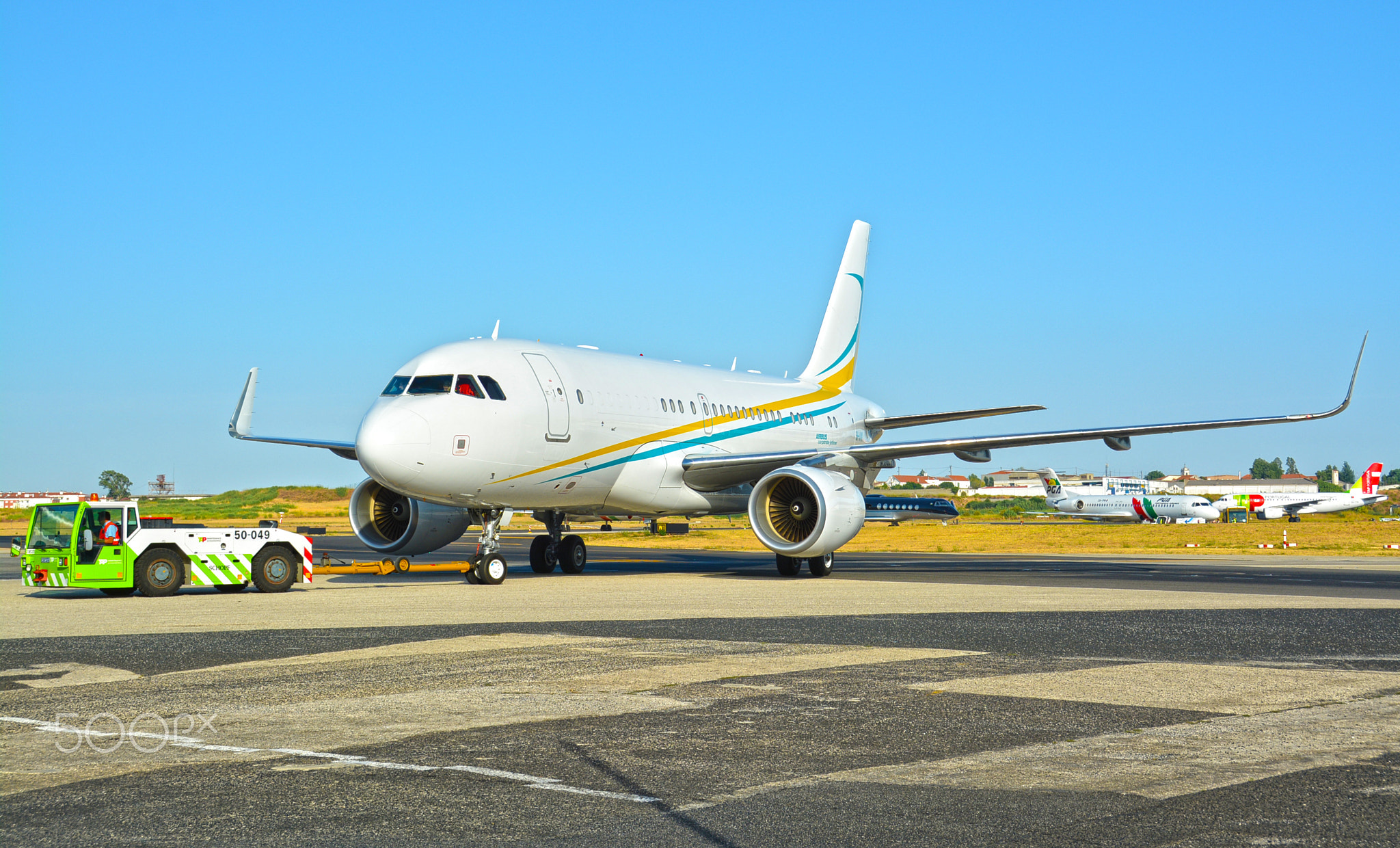 Comlux Malta Airbus ACJ319 (A319-115/CJ)