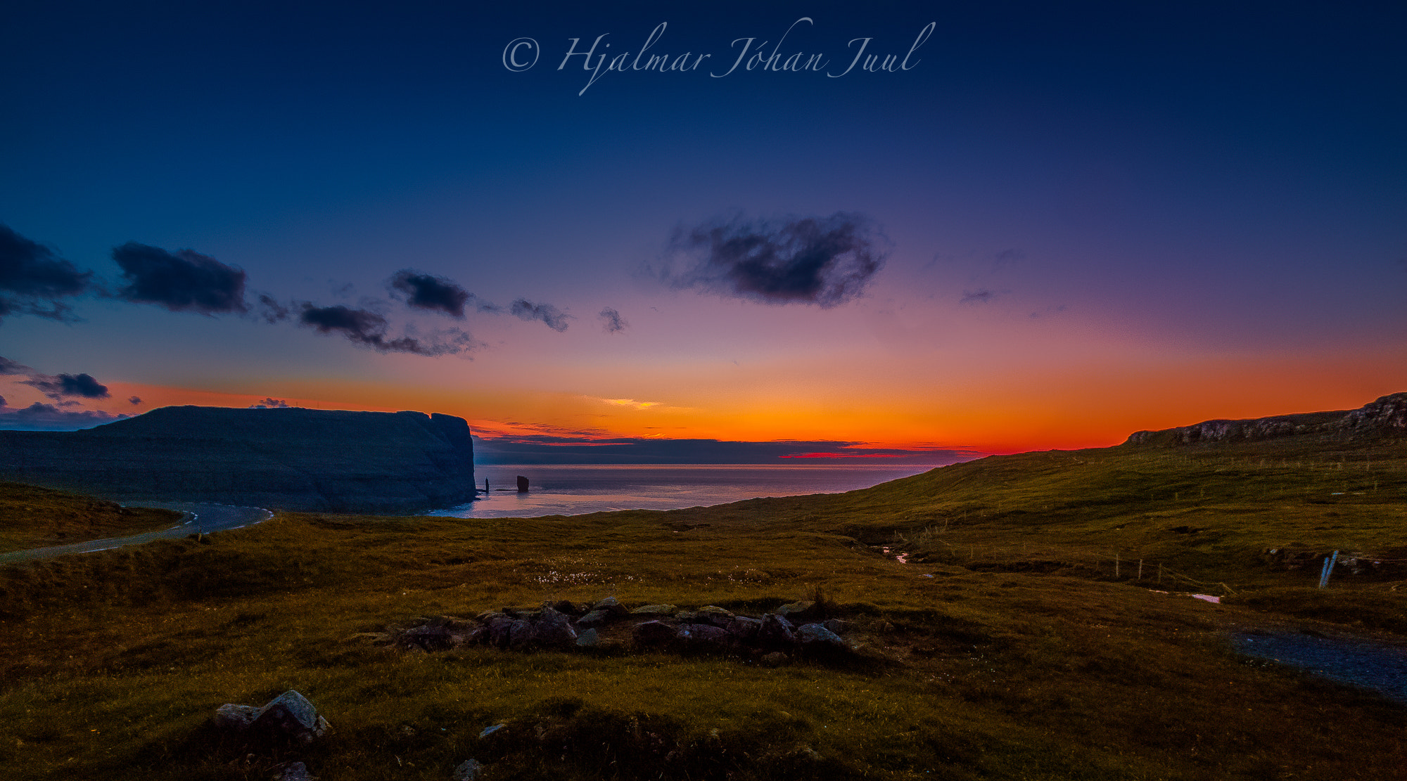 v2?sig=8b9037d17640ee69c1794a00babdb70004b61fdbc30c9c6cc0b1ed646873eb3c