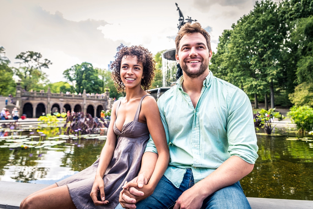 Couple of lovers in Central Park by fabio formaggio on 500px.com