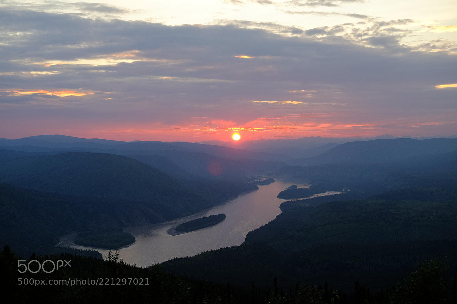 Fujifilm X-T1 sample photo. Yukon river photography