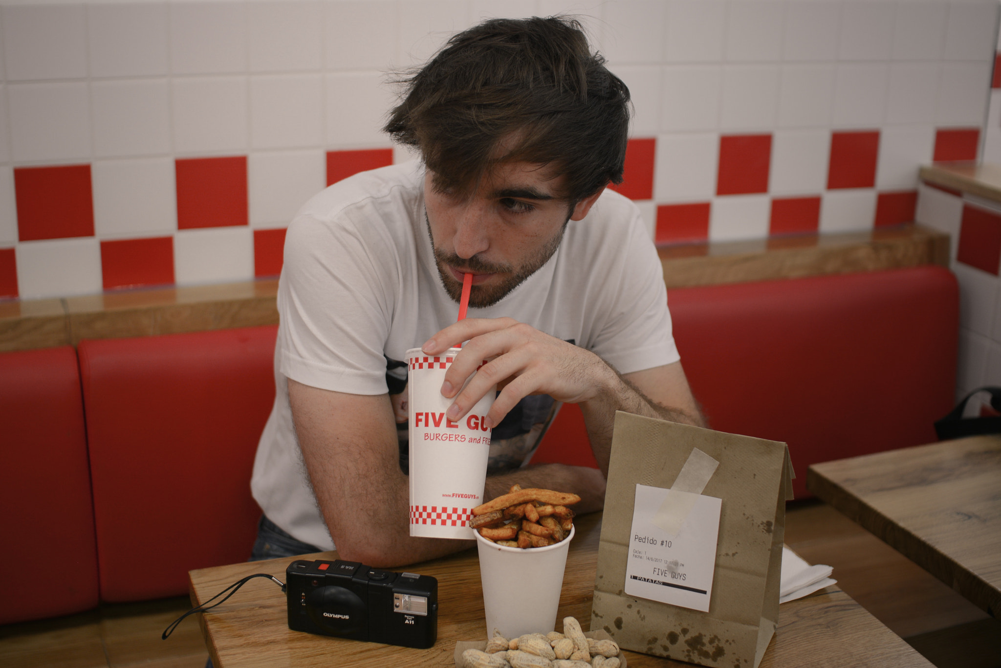 v2?sig=61e1f990596eb3a52cb1e3e6a4c91c6d3eec890cbb9cfc52168e3af5bcb47f98