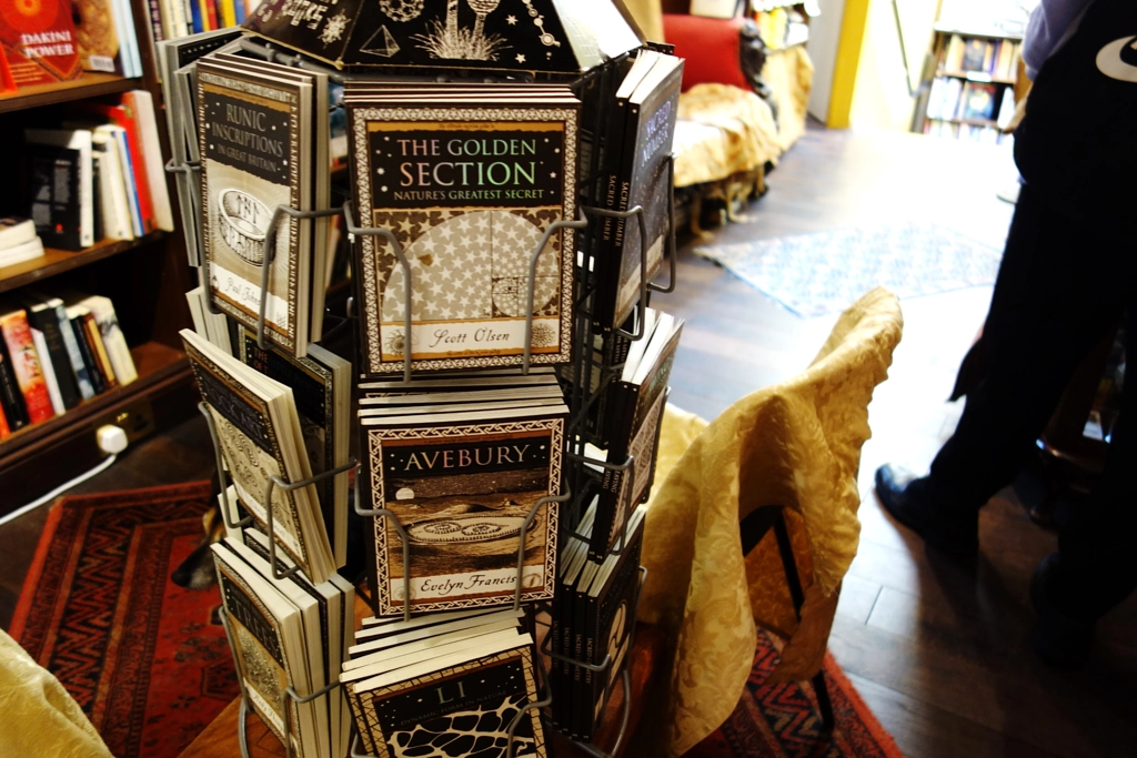 Treadwell's Bookshop, London by Sandra on 500px.com