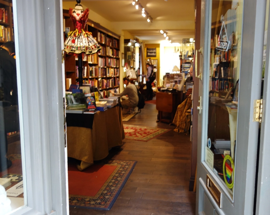 Treadwell's Bookshop, London by Sandra on 500px.com