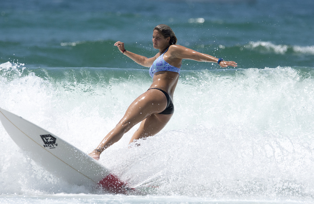 Surf by Yuval Shlomo on 500px.com