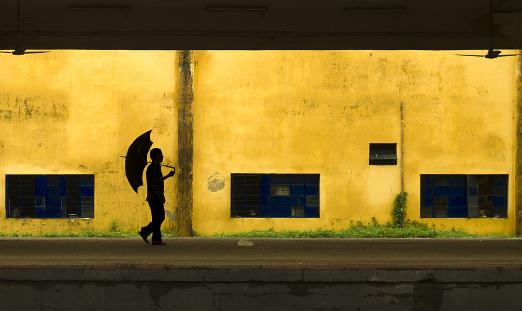 The man with an umbrella by Ehsanul Siddiq Aranya on 500px.com
