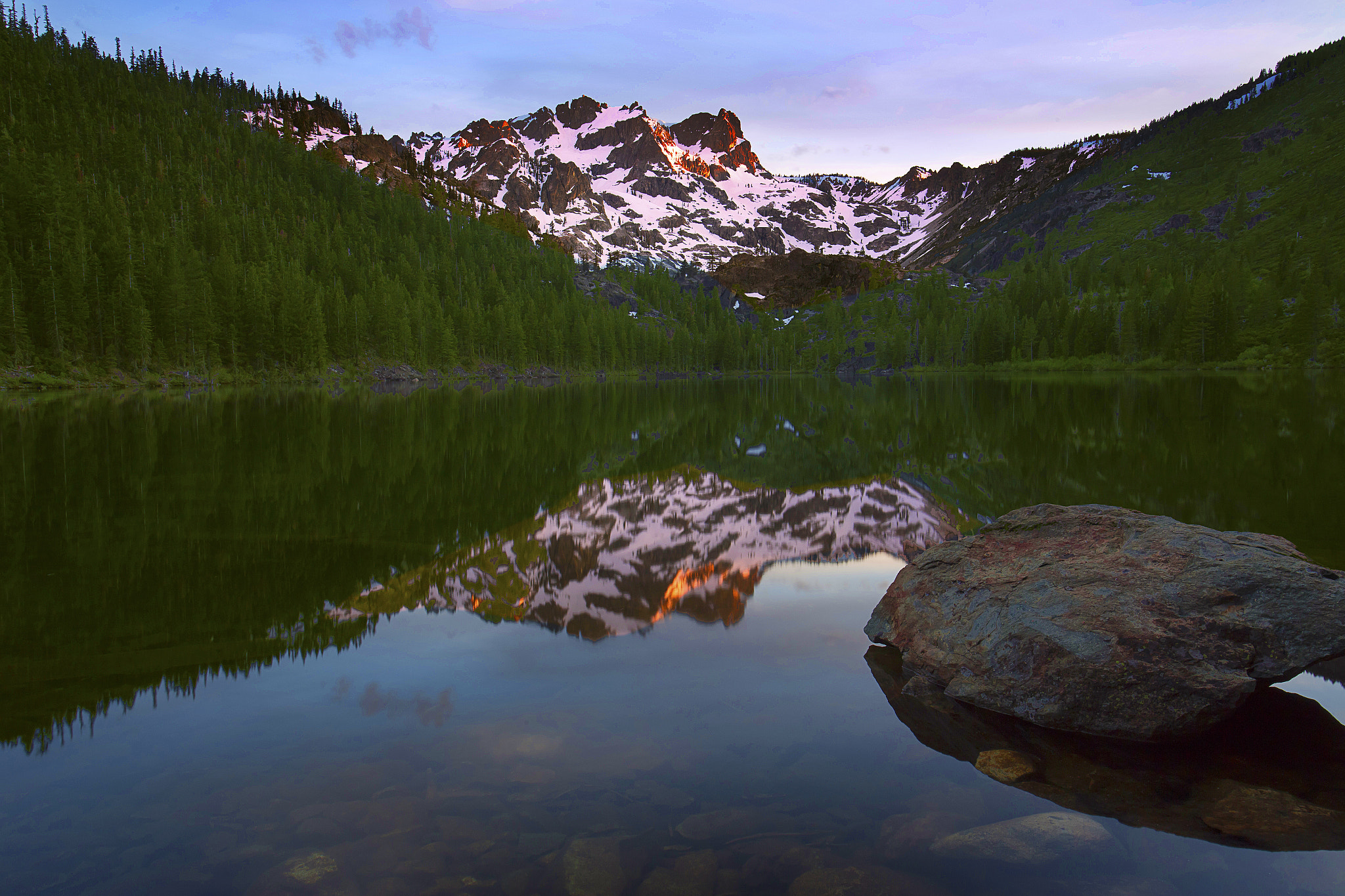 California, Lower Sardine Lake, Sunset, Tahoe Sierra, Sierra Butte,,