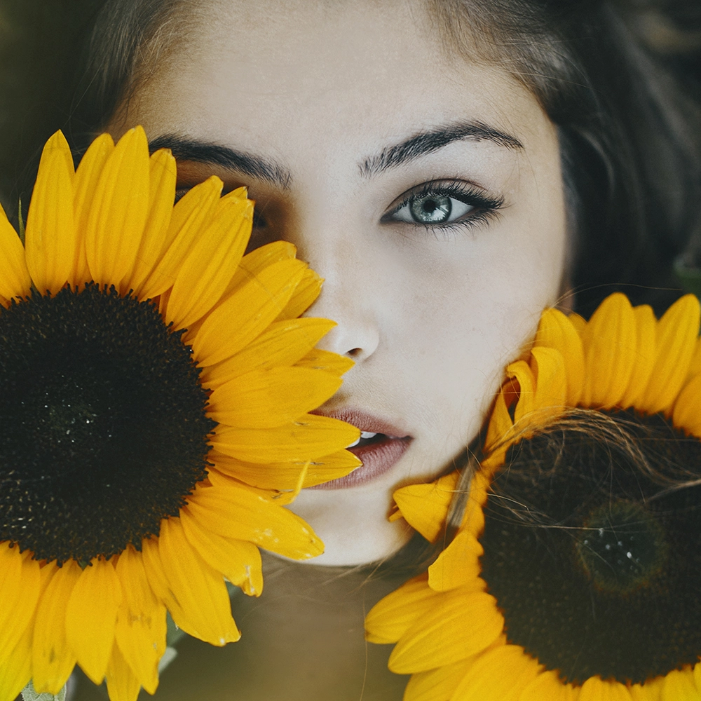 Sunflower girl by Jovana Rikalo on 500px