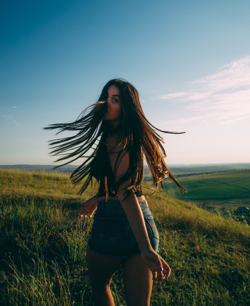 16 classic and unique poses for photographing women - 500px