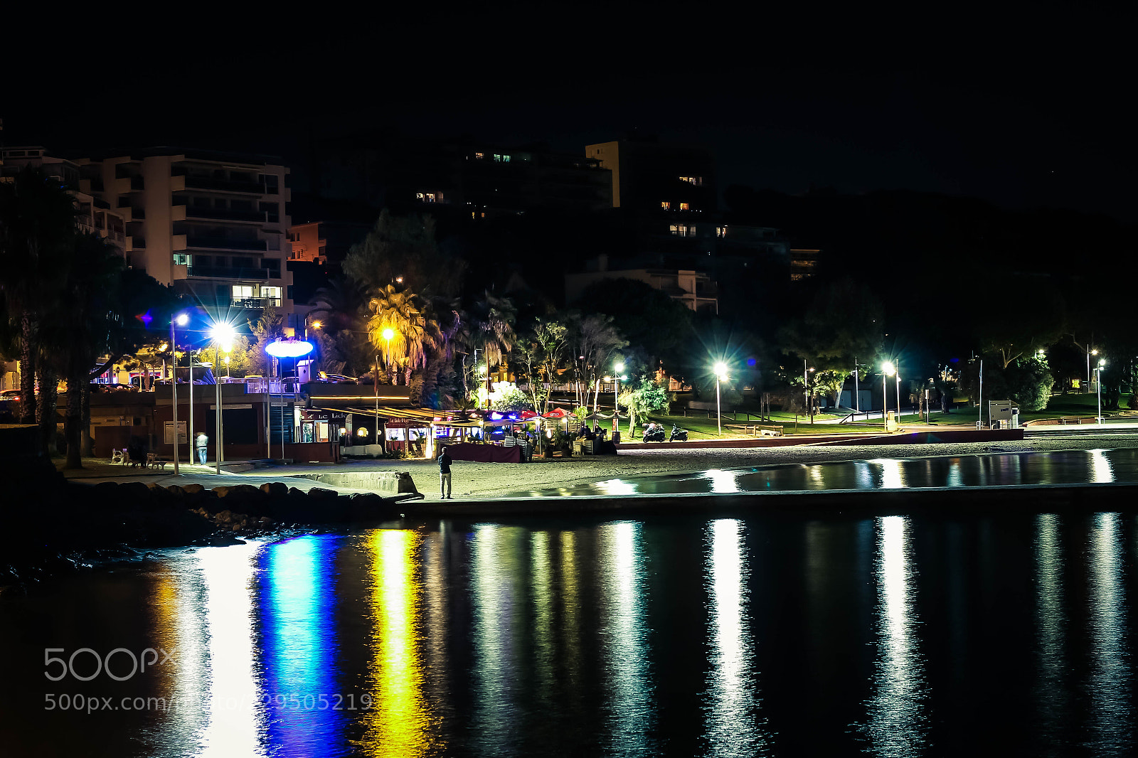 Canon EOS 700D (EOS Rebel T5i / EOS Kiss X7i) sample photo. Turn on the light photography