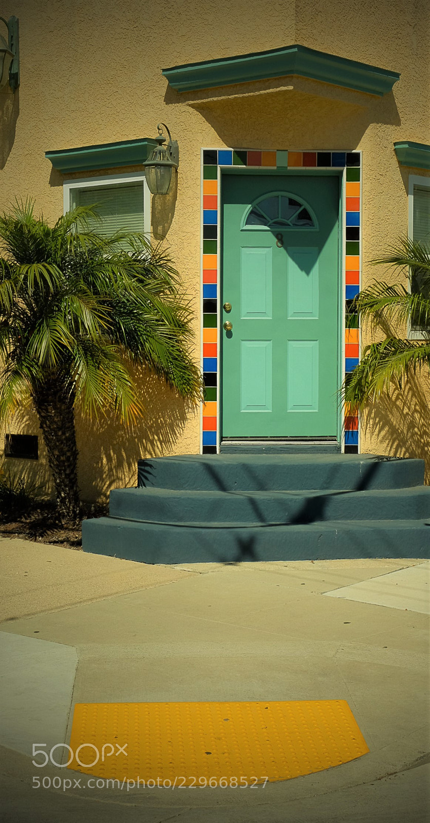 Fujifilm X-T1 sample photo. Pismo door photography