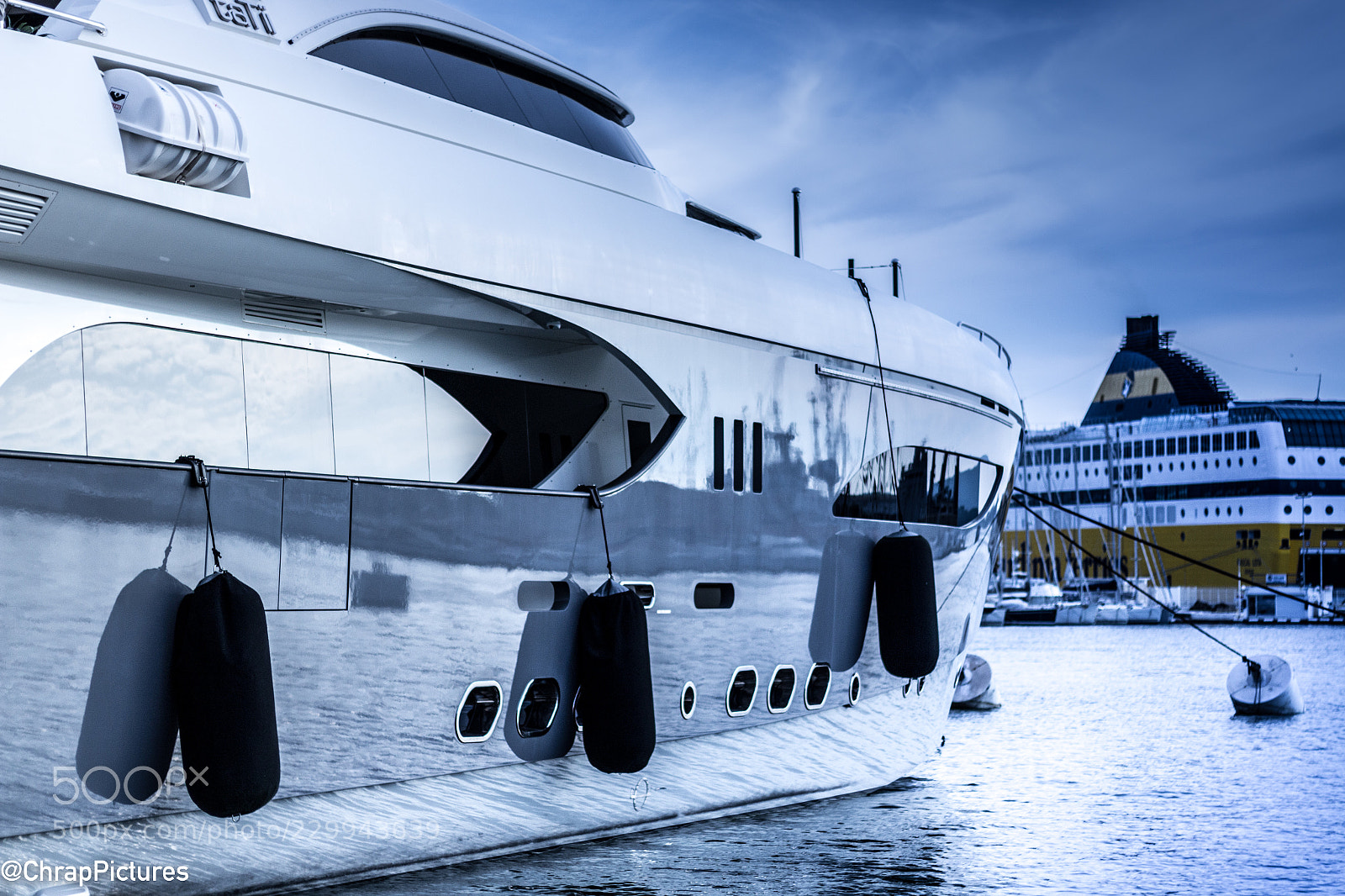 Canon EOS 70D sample photo. Yacht. photography