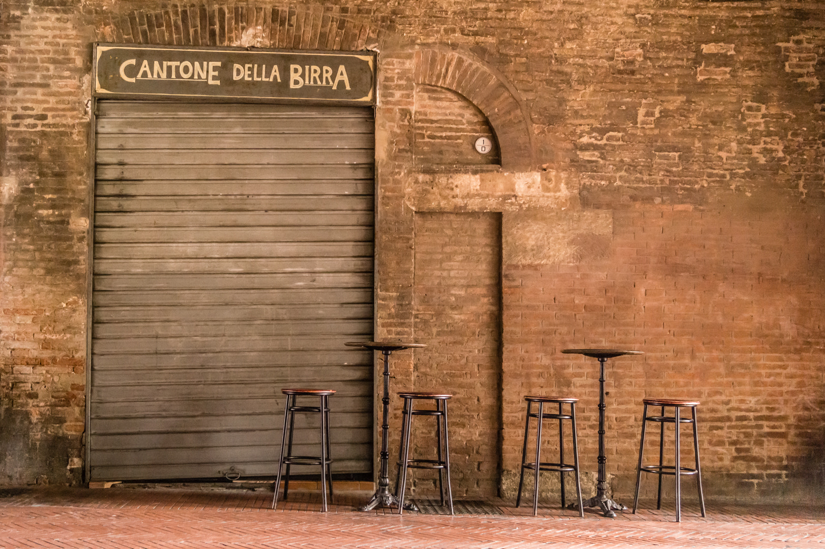Italian Bar