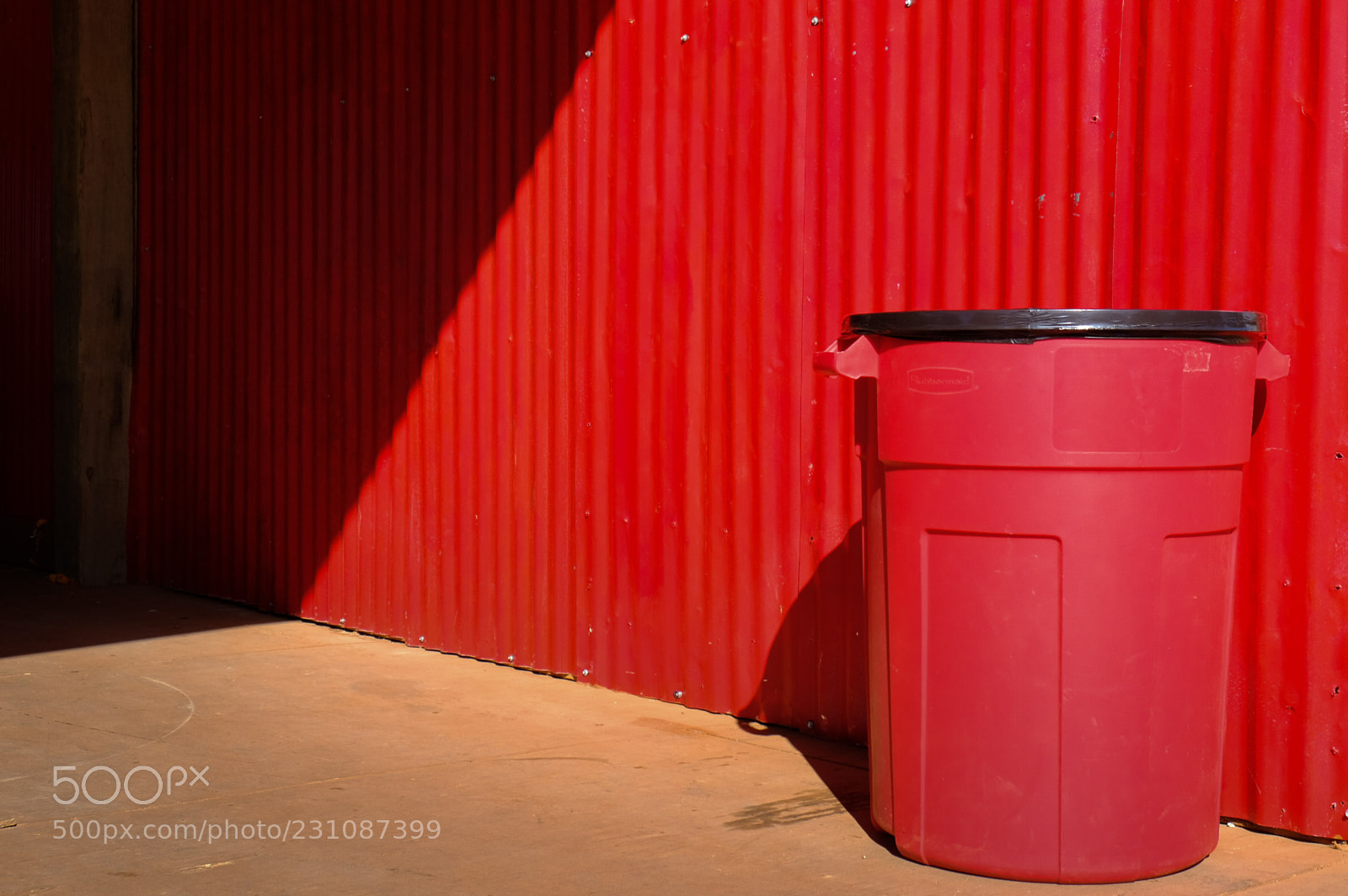 Fujifilm X-T20 sample photo. Red and orange analogue photography