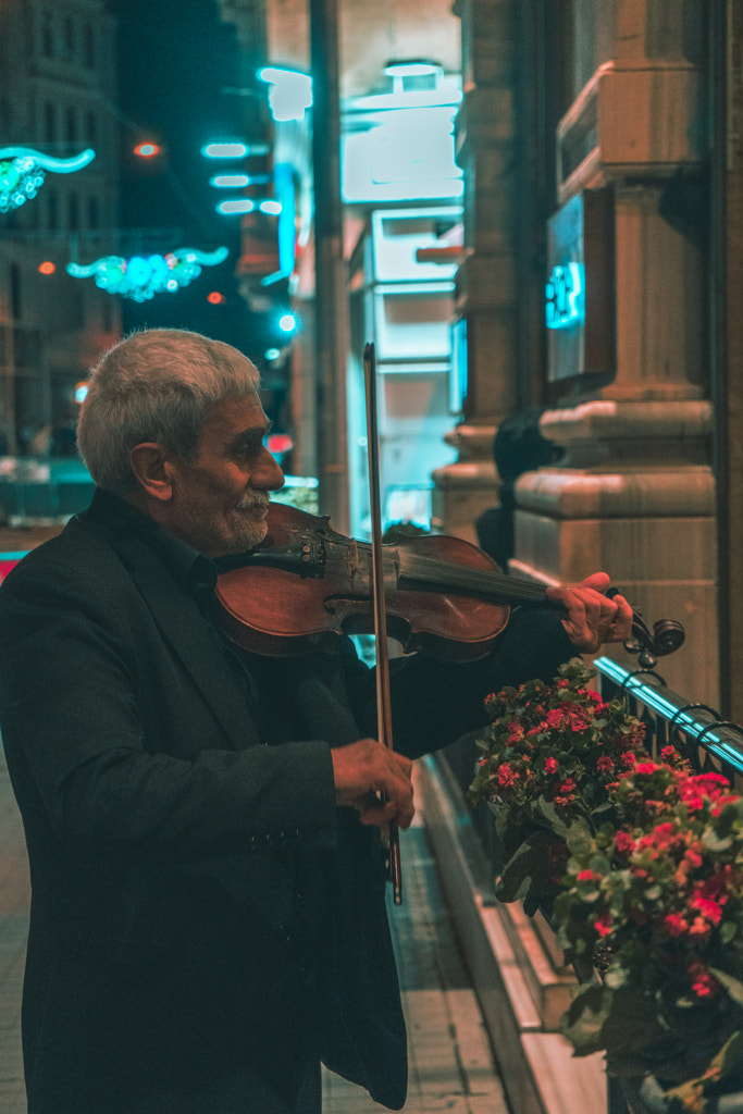 The maker of happiness by Beshr abdulhadi on 500px.com